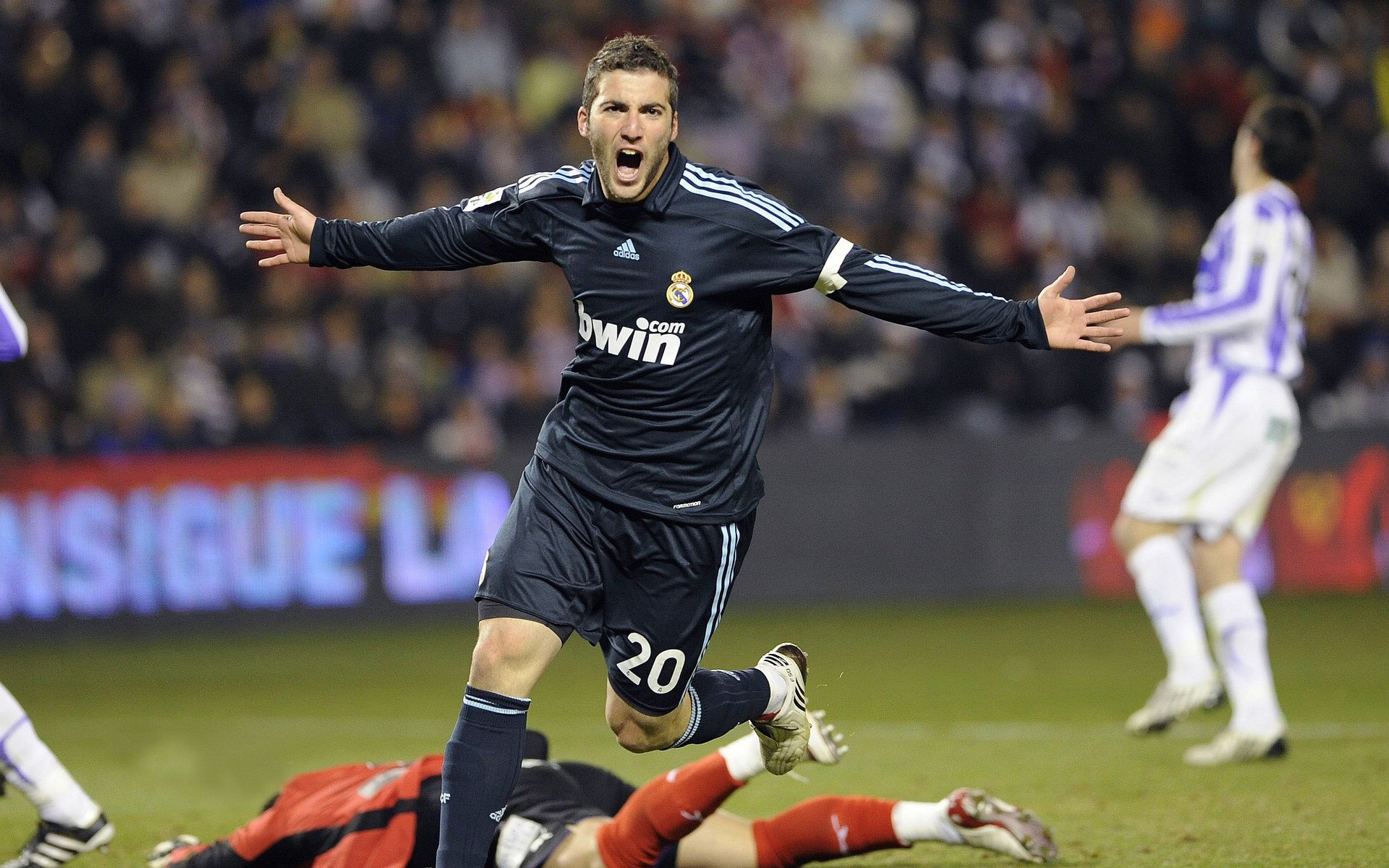 电竞主播情绪管理与职业倦怠防治研究，电竞主播对身体的危害